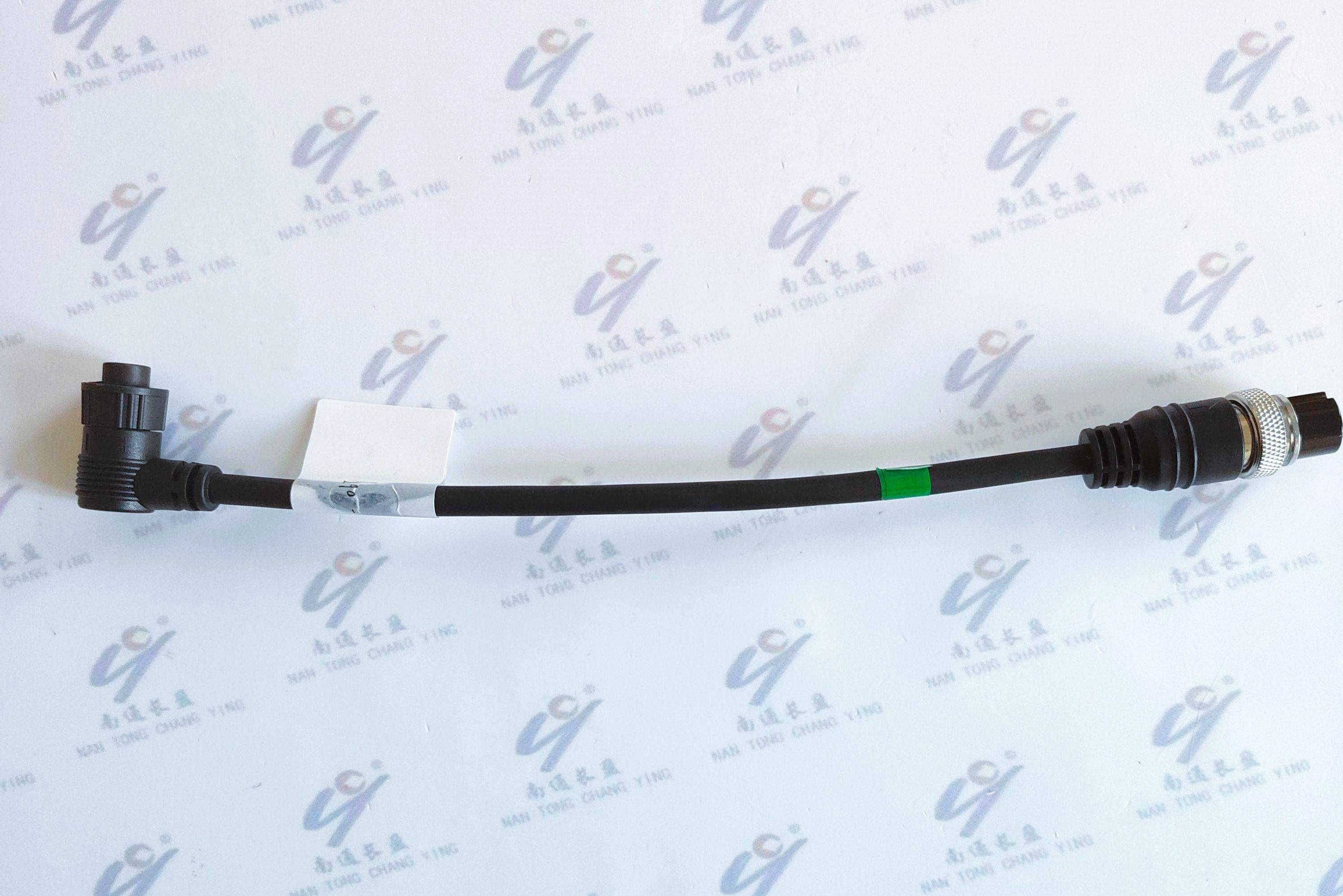 CY0003-067  90°單彎頭電源線